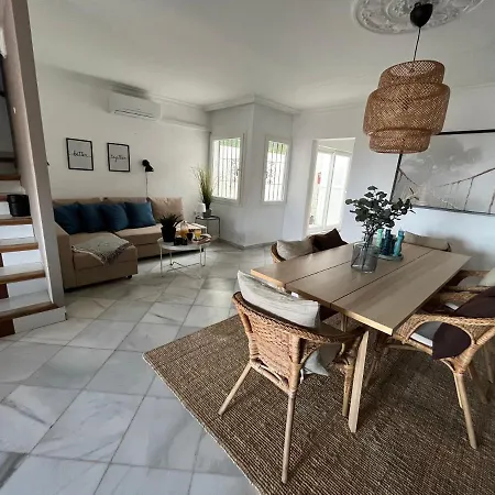 Апартаменты Weforyou Nordik House Near The Beach 700m
